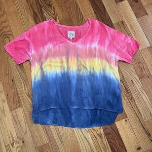 Chaser Silky Boxy Hi-Lo V-Neck Top